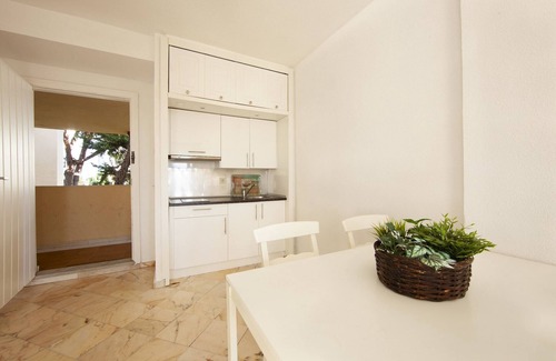 Nikki Beach Apartamento | Estudio en Marbella con Piscina Playa