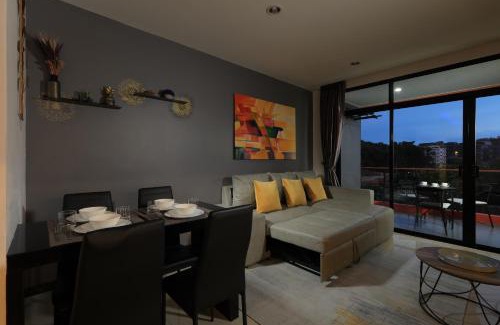 Nai Harn Apartamento | Studio in NaiHarn Beach Condo by Capital Pro