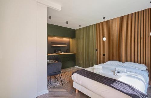 Neuilly-sur-Seine Apartamento | Studio in Neuilly Porte Maillot by Studio prestige