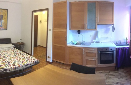 Castelletto Apartamento | Studio in the green on the heights of Genoa.