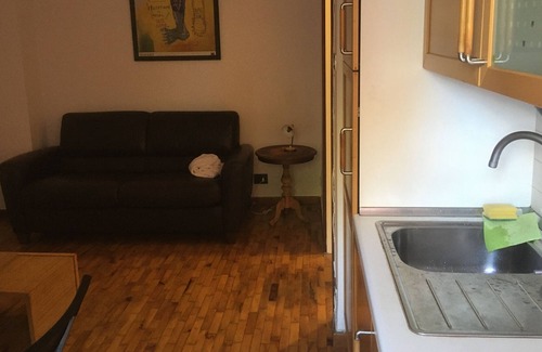 Castelletto Apartamento | Studio in the green on the heights of Genoa.