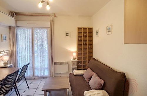 Lamalou-les-Bains Apartamento | Studio Lamalou-les-Bains, 1 pièce, 2 personnes - FR-1-451-125