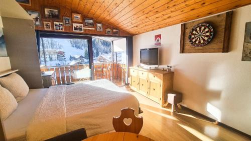 La Clusaz Apartamento | Studio les Granges - Vue montage et village, Centre la Clusaz - AravisTour