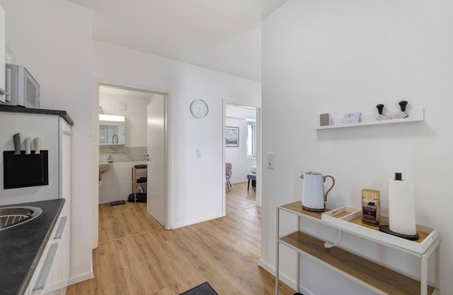 Ebingen Apartamento | Estudio 'Loft Am Bahnhof' con vistas a la montaña, Wi-Fi y aire acondicionado