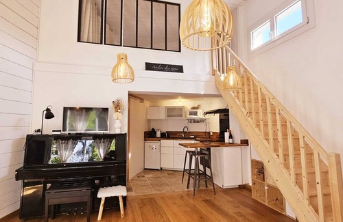 Benesse-Maremne Apartamento | Studio Loft with mezzanine, swimming pool and upright piano