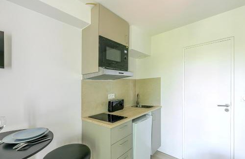 Asnieres-sur-Seine Apartamento | Studio lumineux à 2 pas des commerces Asnières - III