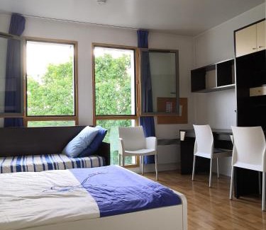 Rueil-Malmaison Apartamento | Studio lumineux 10 min à La Défense