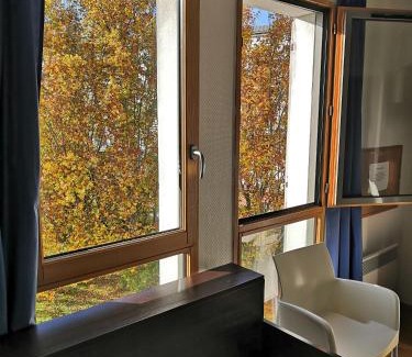 Rueil-Malmaison Apartamento | Studio lumineux 10 min à La Défense