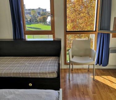 Rueil-Malmaison Apartamento | Studio lumineux 10 min à La Défense