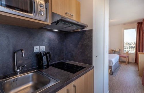 Ile de Nantes Palais des Congres Apartamento | Studio lumineux, au coeur de l'Ile de Nantes !