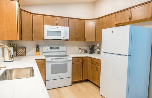 Homerville Apartamento | Studio Luxe - 1bd/1ba Newly Renovated Apartment