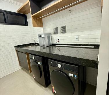Santa Monica Apartamento | Studio Maia Aconchego e praticidade 190m da UFU