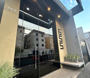 Santa Monica Apartamento | Studio Maia Aconchego e praticidade 190m da UFU