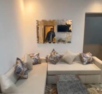 Oulad Khallouf Apartamento | Studio meublé à kenitra