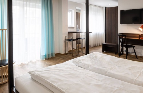 Heidelberg Apartamento | Studio mit Balkon, Voll Ausgestatteter Kochnische Sowie mit Einem Modernem Bad