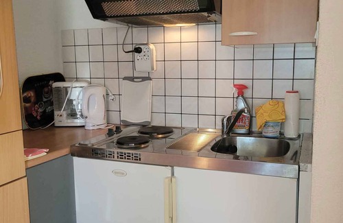 Klenovica Apartamento | Apartamento vacacional con terraza y vistas al mar a 150 m de la playa