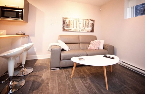 Saint-Hubert Apartamento | Studio Moderne et Romantique en Banlieue de Montréal