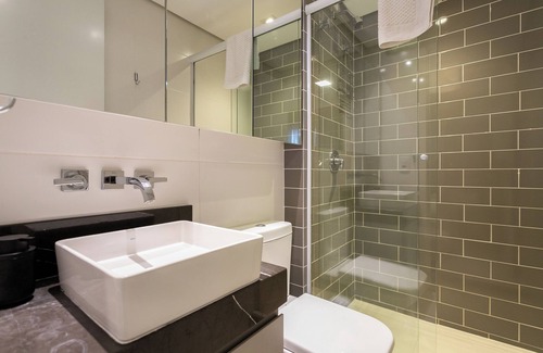 Bigorrilho Apartamento | Studio Moderno Ap 25