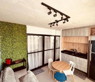 Bom Retiro Apartamento | Studio Moderno no Centro - Check-in Digital e Wi-Fi Rápido