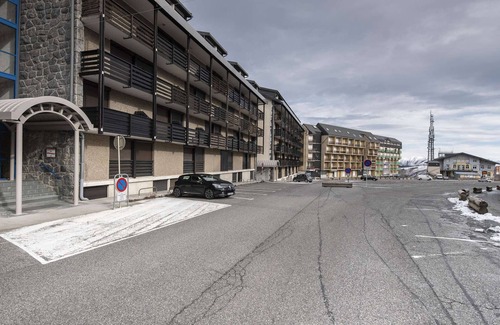 Pla d'Adet Apartamento | Estudio cerca de pistas de esquí con aparcamiento, luminoso y tranquilo