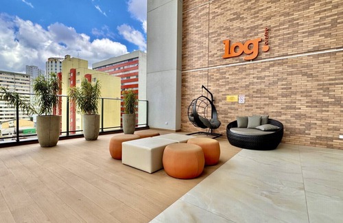Matriz Apartamento | Studio near Shopping Mueller complete with parking space and air conditioning