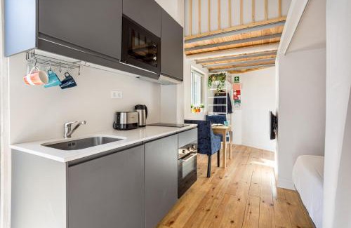 Algueirao - Mem Martins Apartamento | Studio Nest - Near the train to Lisbon & Sintra