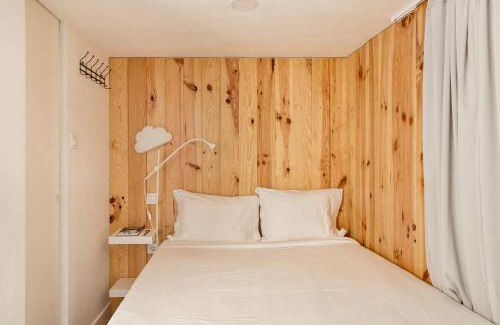 Algueirao - Mem Martins Apartamento | Studio Nest - Near the train to Lisbon & Sintra