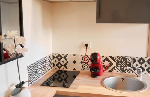Sainte-Anne - Faubourg Noyon Apartamento | Studio Netflix & Bed