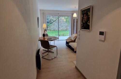 Le Palais Apartamento | Studio neuf avec terrasse et jardin au cœur de Le Palais - FR-1-418-260