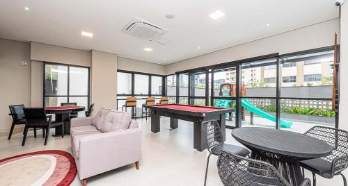 Matriz Apartamento | Studio Novo com Piscina, academia e vaga a parte