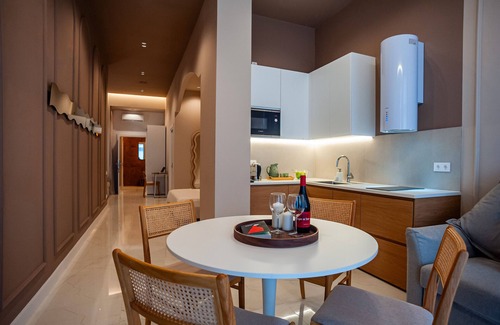 Camins al Grau Apartamento | Studio 'Oasis 1 Near the Beach' with Wi-Fi and Air Conditioning