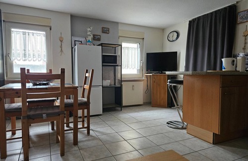 Ober-Morlen Apartamento | Studio OM2 = Angela - Haus OM für 1-16 Personen, 23km bis Ffm-nord