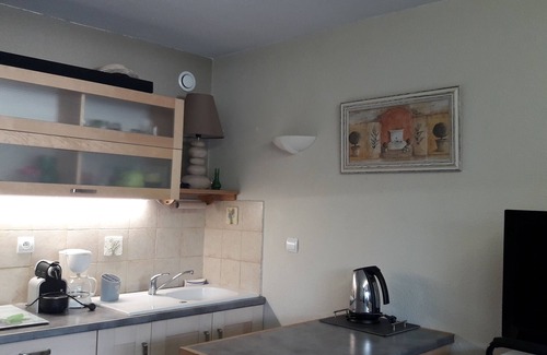 Saint-Cyr-sur-Mer Apartamento | Studio on garden level