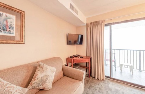 Ocean City Complejo | Studio on the Beach. Boardwalk, Pool, Restaurants, Activities at your fingertips