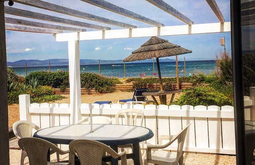 Giens Apartamento | Studio on the beach with sea view