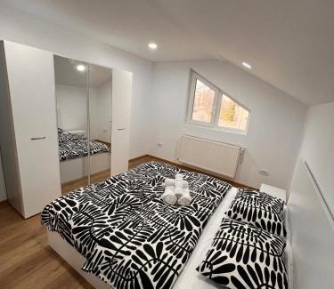 Otopeni Apartamento | Studio ONE