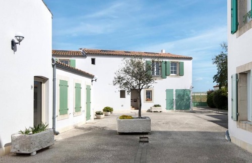 Saint-Amand-Magnazeix Apartamento | Studio ORNEAU .