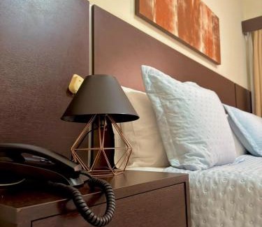 Macae Apartamento | Studio pé na areia, vista, internet e ar