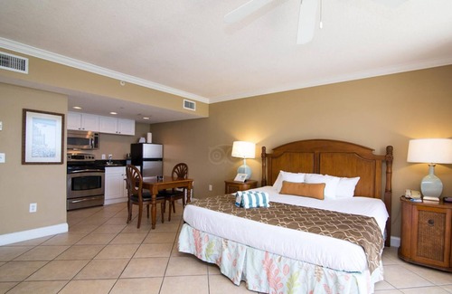 Panama City Beach Hotel | ¡Las líneas de bronceado se desvanecerán pero los recuerdos no!