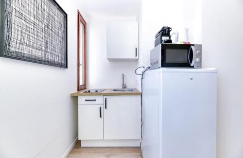 Quartier des Eaux-Claires Apartamento | Studio parking gratuit, wifi - fibre, confort éclairé