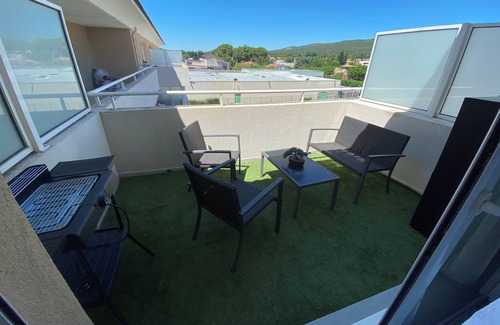 Brignoles Apartamento | Studio pool ideal location Brignoles