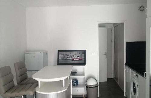 Toulon - Hyeres Apartamento | Studio Port de Hyeres