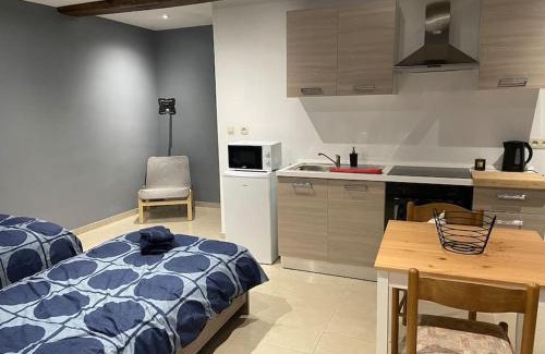 Jumet Apartamento | Studio proche de l’aéroport/gare/centre ville