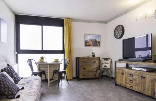 Pla d'Adet Apartamento | Studio proche pistes ski avec parking, lumineux et calme - FR-1-296-330