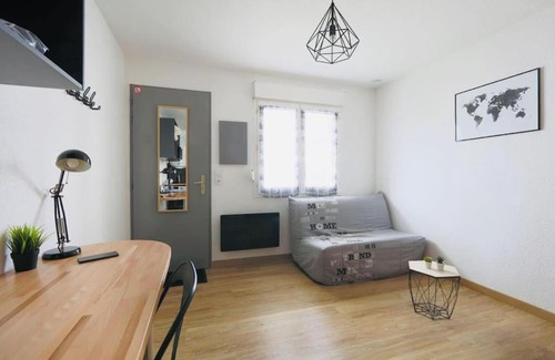 Chambray-les-Tours Apartamento | Studio proche Tours avec wifi
