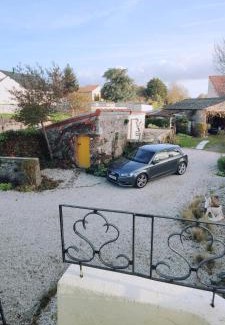 Mauges-sur-Loire Apartamento | Studio Propre et Cosy