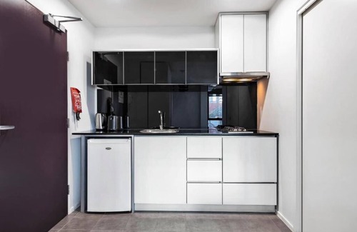 Melbourne Central Business District Apartamento | Studio Queen at Beckett Street Melbourne CBD