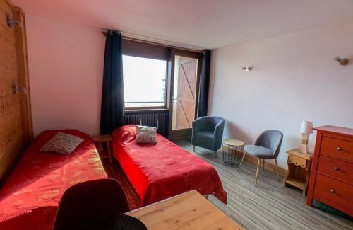 Les Almes Apartamento | Studio rénové près des pistes et commerces, balcon, animaux admis - FR-1-502-431