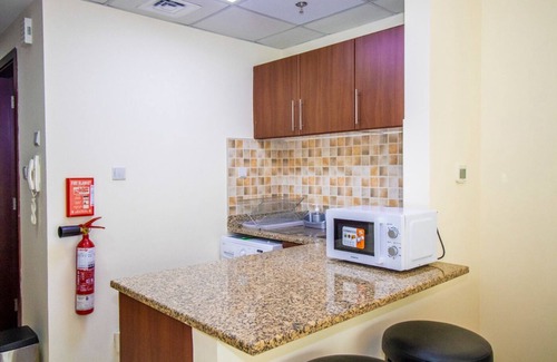 Business Bay Apartamento | Studio safeer tower