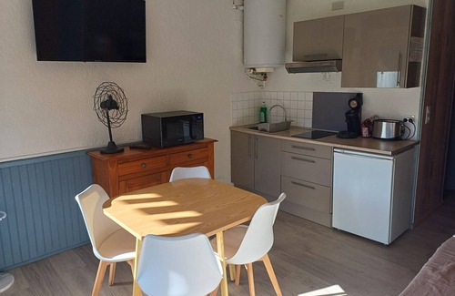 Laveissiere Apartamento | Estudio para 4 personas corazón lleno de la localidad de Lioran en el Cantal